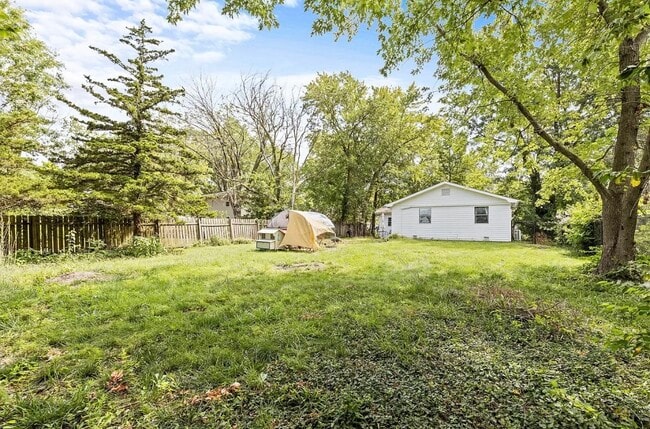 Building Photo - 805 Clinkscales Rd