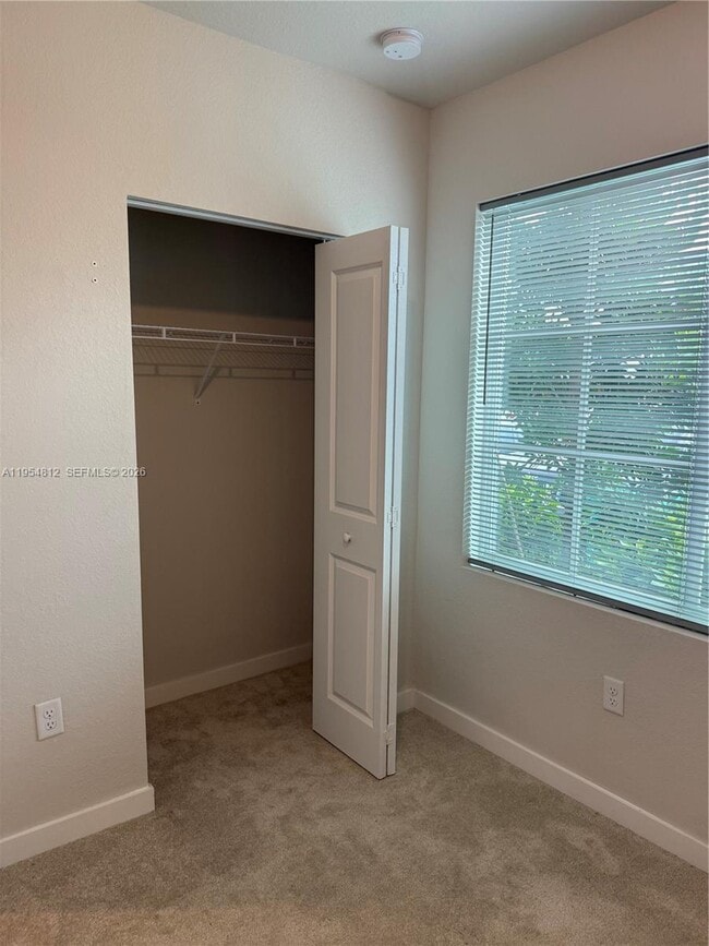 Building Photo - 585 NW 11th St