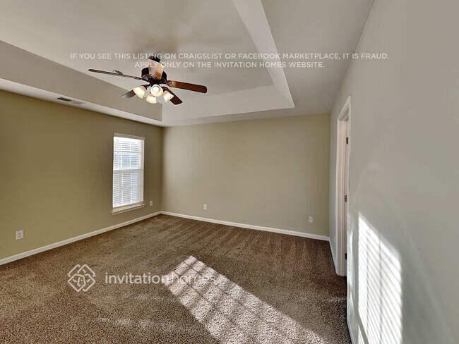 Building Photo - 2730 Shannon Dr