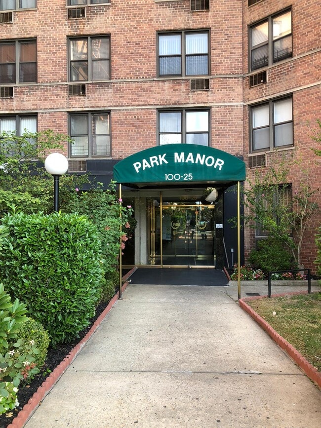 Building Photo - 10025 Queens Blvd