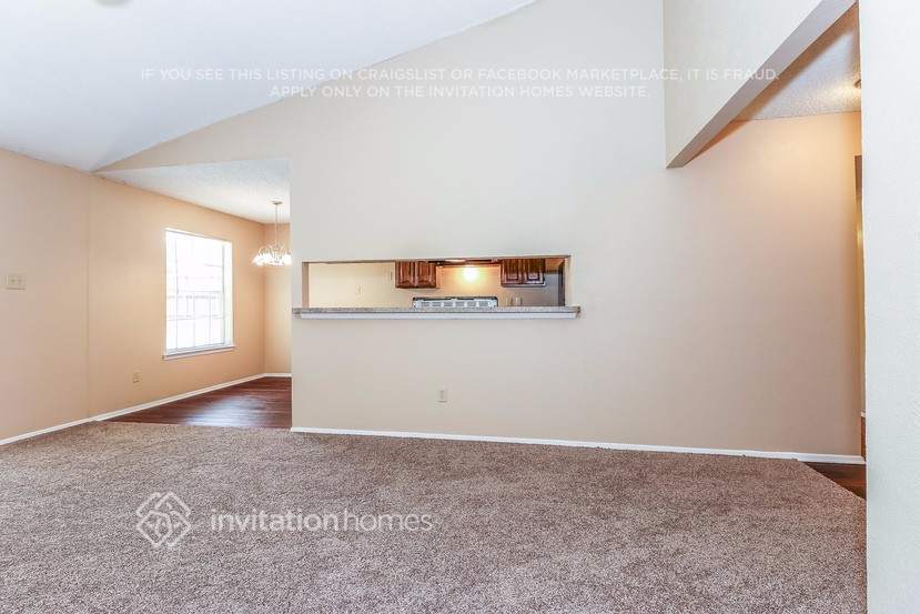Building Photo - 3809 Wooddale Ct