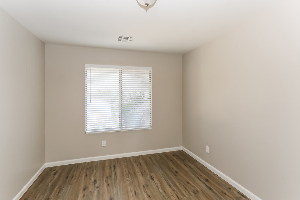 Building Photo - 6418 W Magnolia St