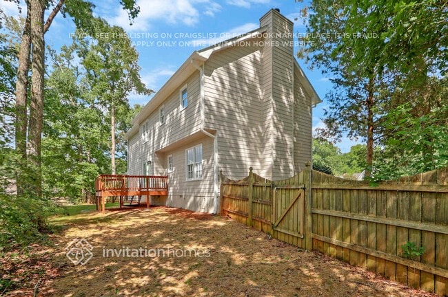 Building Photo - 300 Birch Creek Cir