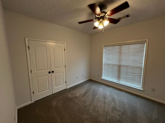 Building Photo - New to the Market! Welcome Home!