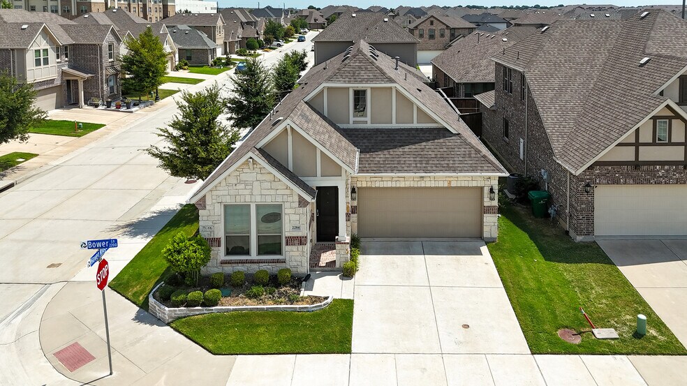Primary Photo - 2284 Bower Ln