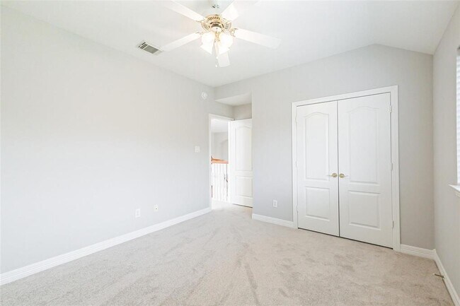 Building Photo - 12207 Salmon Creek