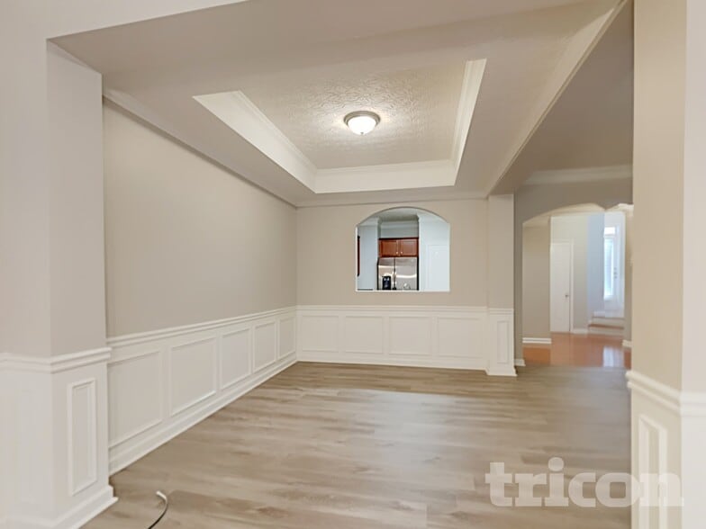 Building Photo - 8132 Brookbend Dr