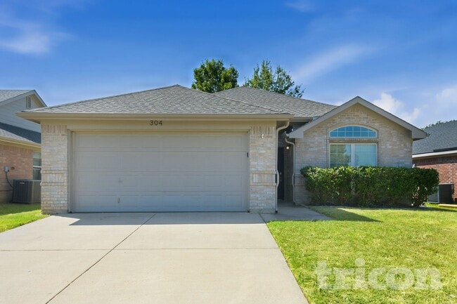 Building Photo - 304 Sardius Blvd