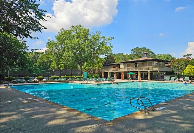 Building Photo - 47 Monet Ct NW