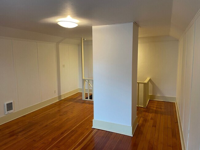 Building Photo - Liar Hill 2 bedroom