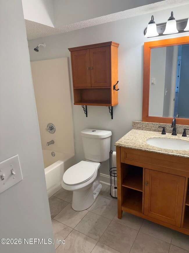 Building Photo - 2063 Las Brisas Ct
