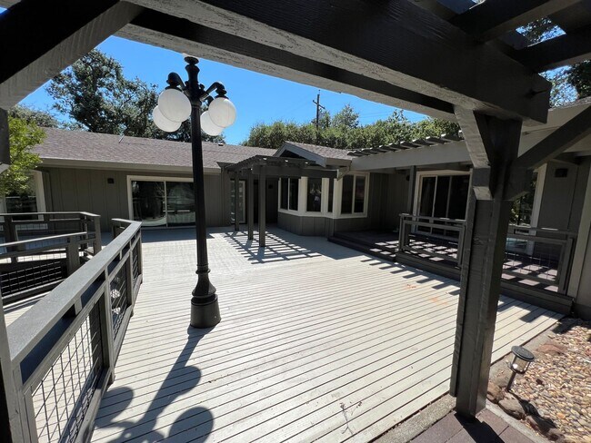 Building Photo - 2626 Mt Diablo Scenic Blvd