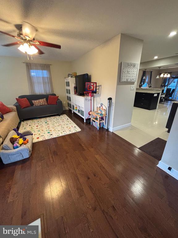 Building Photo - 2909 Crafton Dr