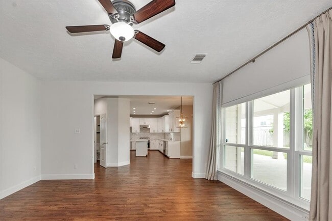 Building Photo - 11634 Peachwood Lake Dr