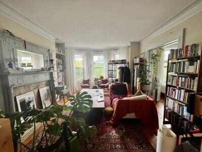 Primary Photo - 293 Commonwealth Ave