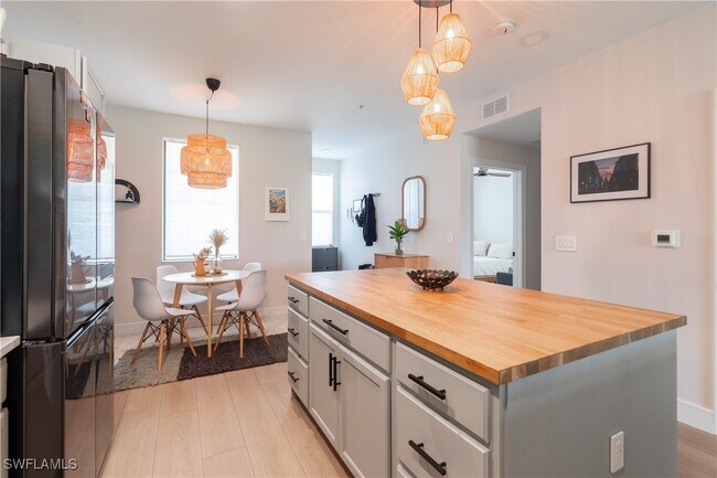 Building Photo - 15126 Palmer Lake Cir