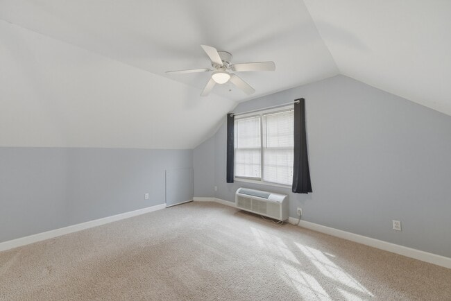 Building Photo - 8504 Powis Cir