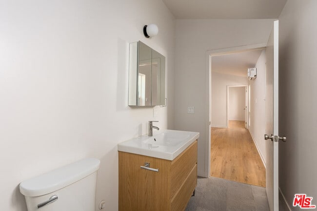 Building Photo - 126 Franklin Ct