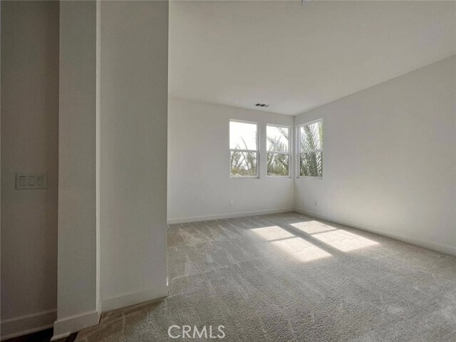 Building Photo - 1118 W Cara Dr