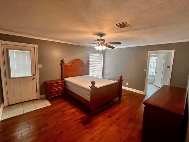 Building Photo - 11613 Pinyon Pl