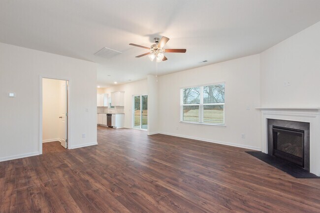 Building Photo - 4734 Willow Bluff Cir