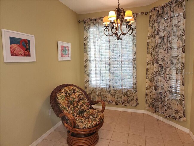 Building Photo - 6642 Tailfeather Way