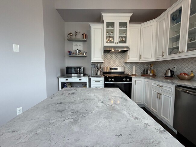 Building Photo - Stunning 3-Bed/3-Bath Home in Providence Reserve. Available September 1st!