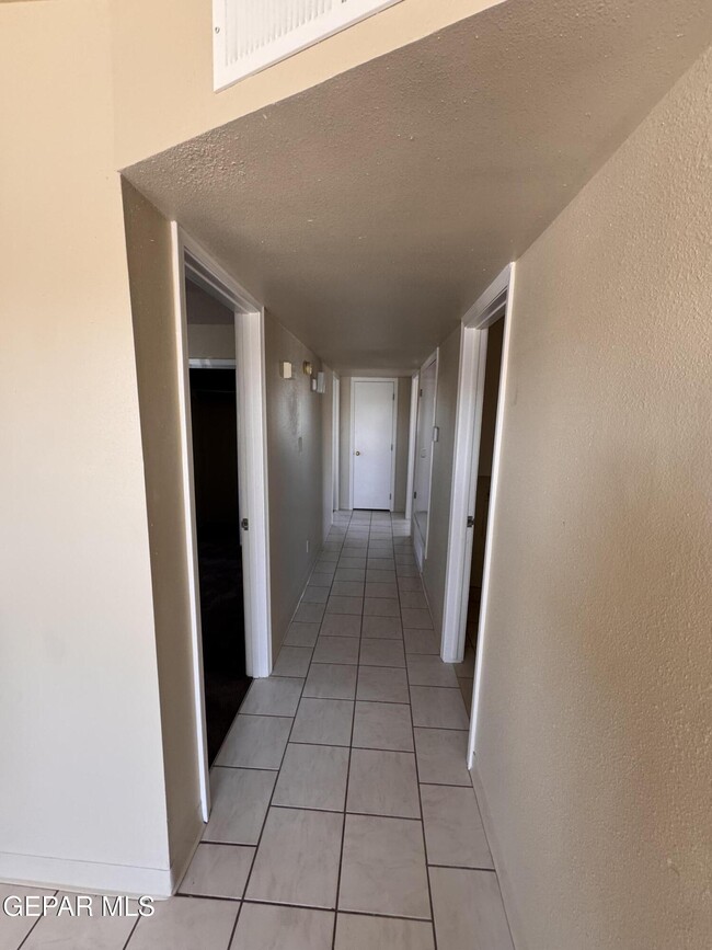 Building Photo - 743 Rodriguez Rd