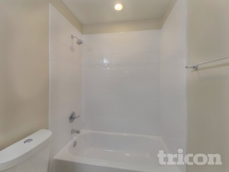 Building Photo - 6120 Coltswood Ct