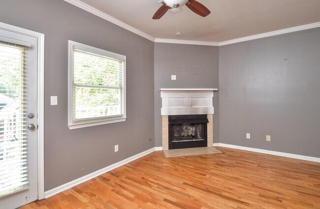 Building Photo - 371 Woodward Ave SE