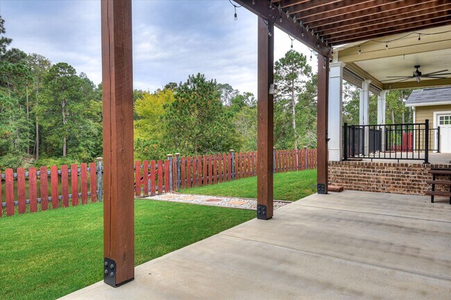 Building Photo - Home For Rent: 765 Mural Lake Ct Grovetown...