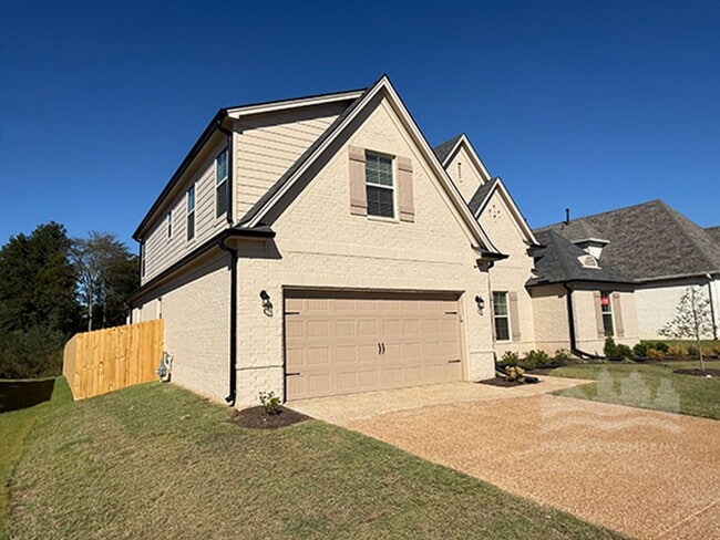 Building Photo - Beautiful NEW BUILD in Oakland, TN!