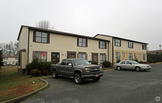 Building Photo - Cambridge Village Apartments