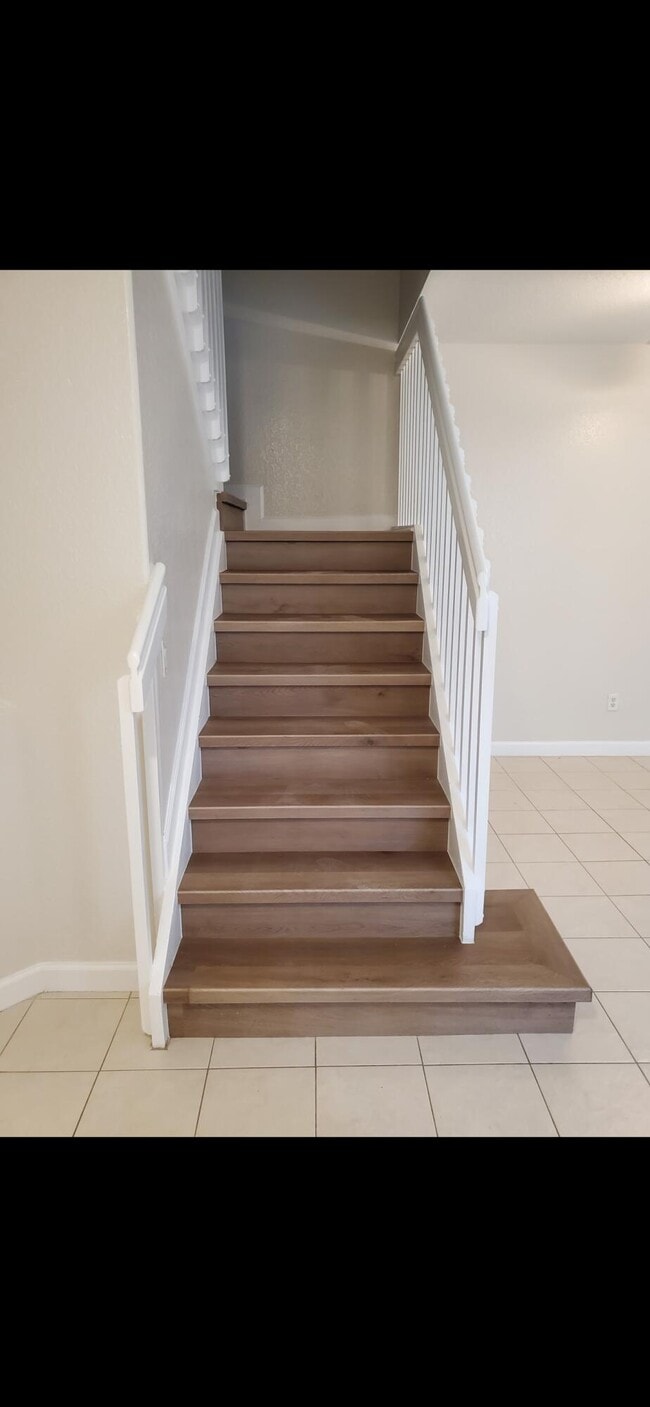 Building Photo - 2286 Shoma Dr