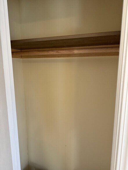 Building Photo - 1720 Ashland Ave