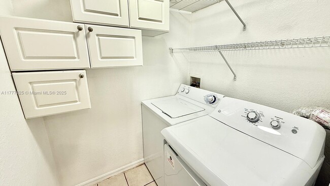 Building Photo - 2728 Anzio Ct