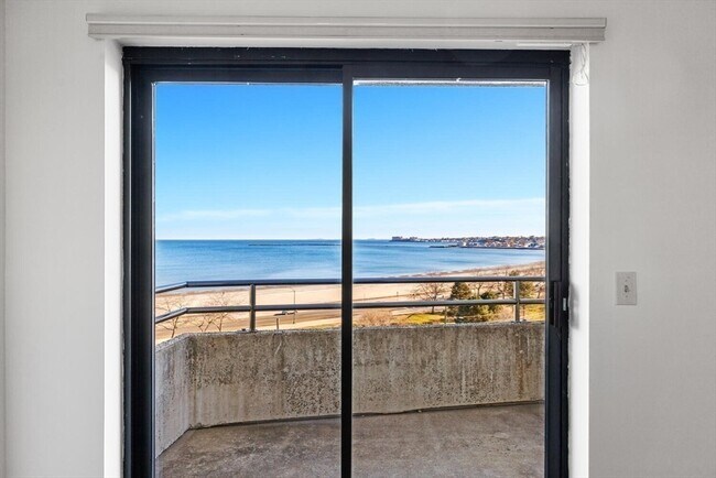 Building Photo - 376 Ocean Ave