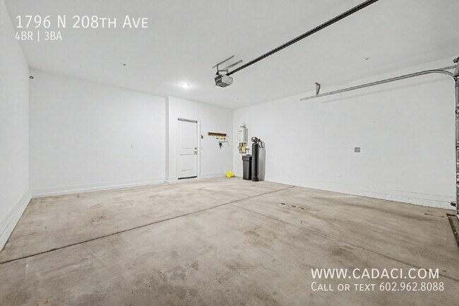 Building Photo - 1796 N 208th Ave