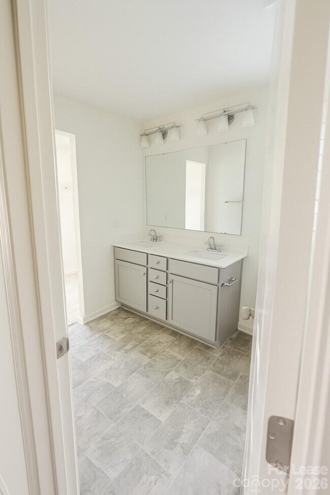 Building Photo - 14229 Whistling Teal Dr