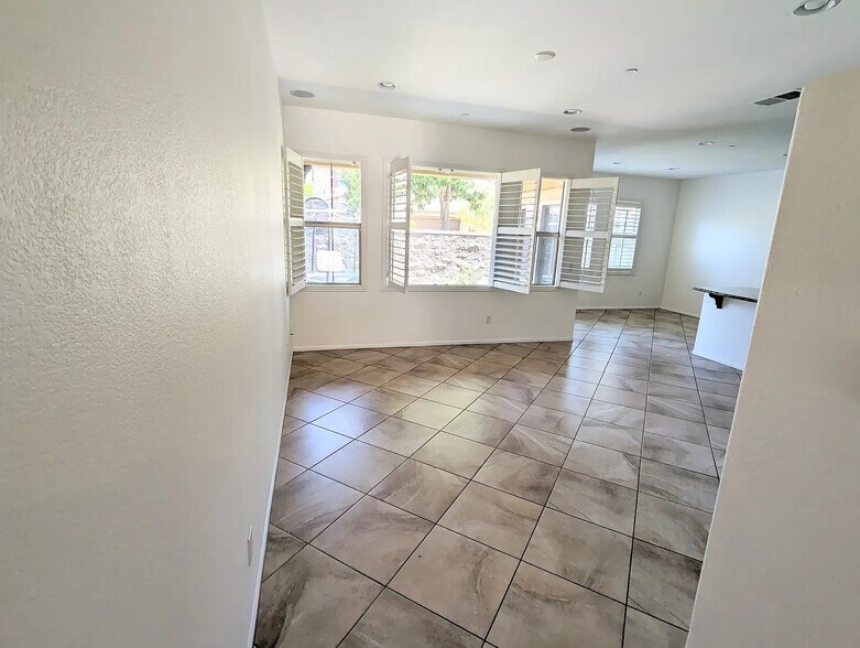 Building Photo - 8516 Old Stonefield Chase