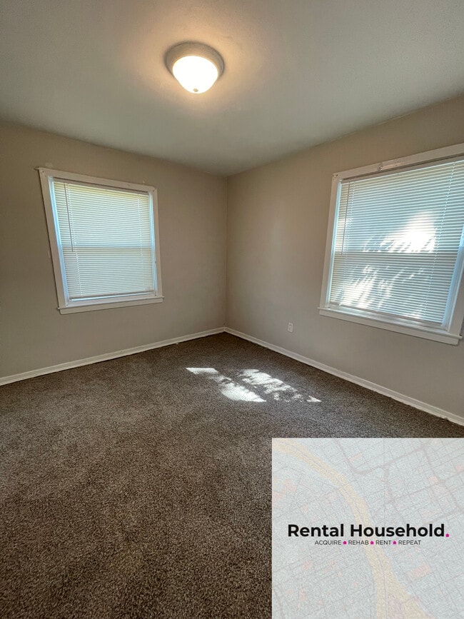 Building Photo - 22849 Almond Ave