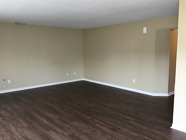 Building Photo - 14077 Wheeling Ct