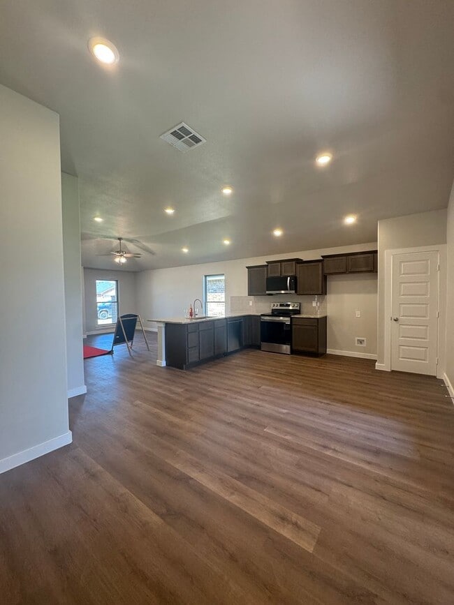 Building Photo - Welcome to Homestead!!!  LATEST PREMIER AR...