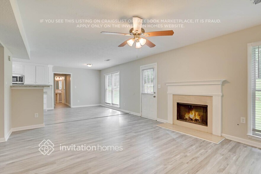 Building Photo - 156 Legacy Park Ln