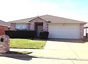 Building Photo - 233 Stoneridge Dr