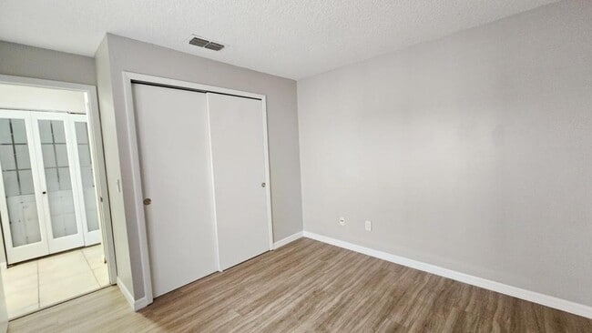 Building Photo - 7805 Sugar Brook Ct