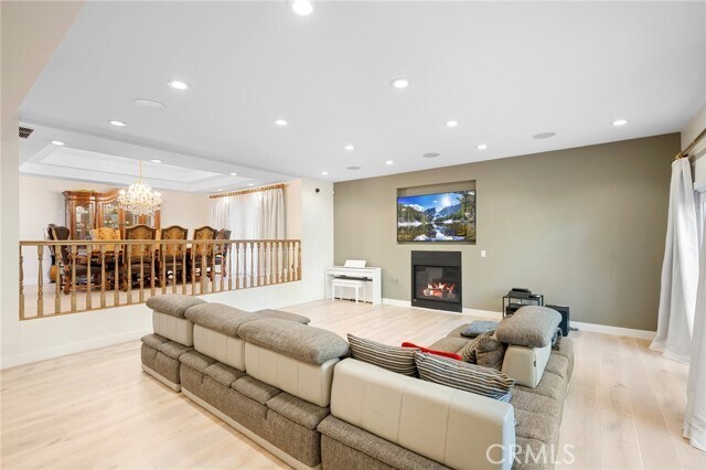 Building Photo - 3331 Oakmont View Dr