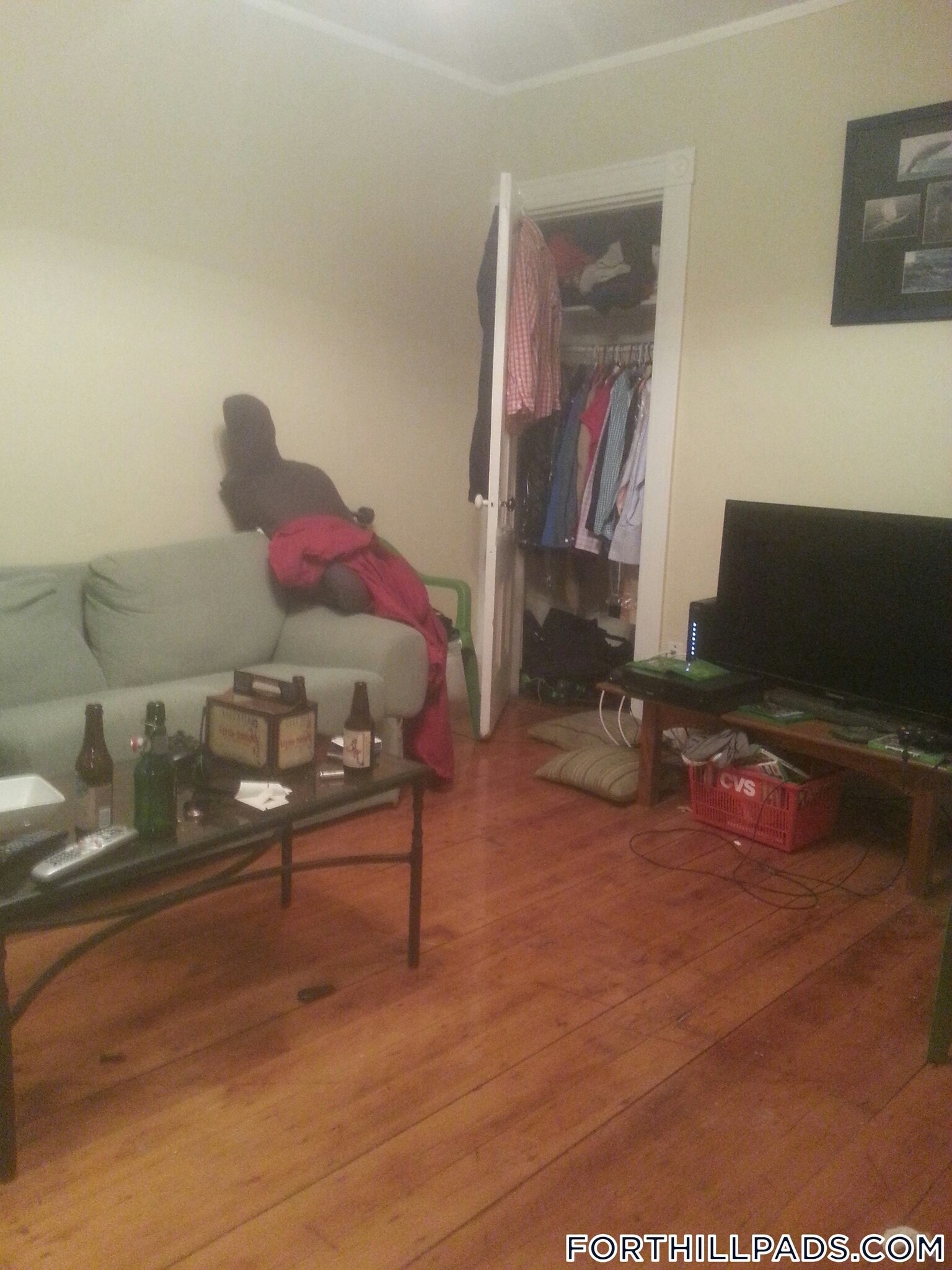 Building Photo - 160 Centre St