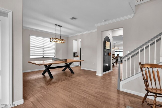 Building Photo - 11884 Boxelder Way