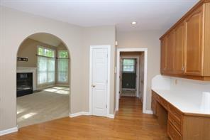 Building Photo - 3986 Fox Glen Dr